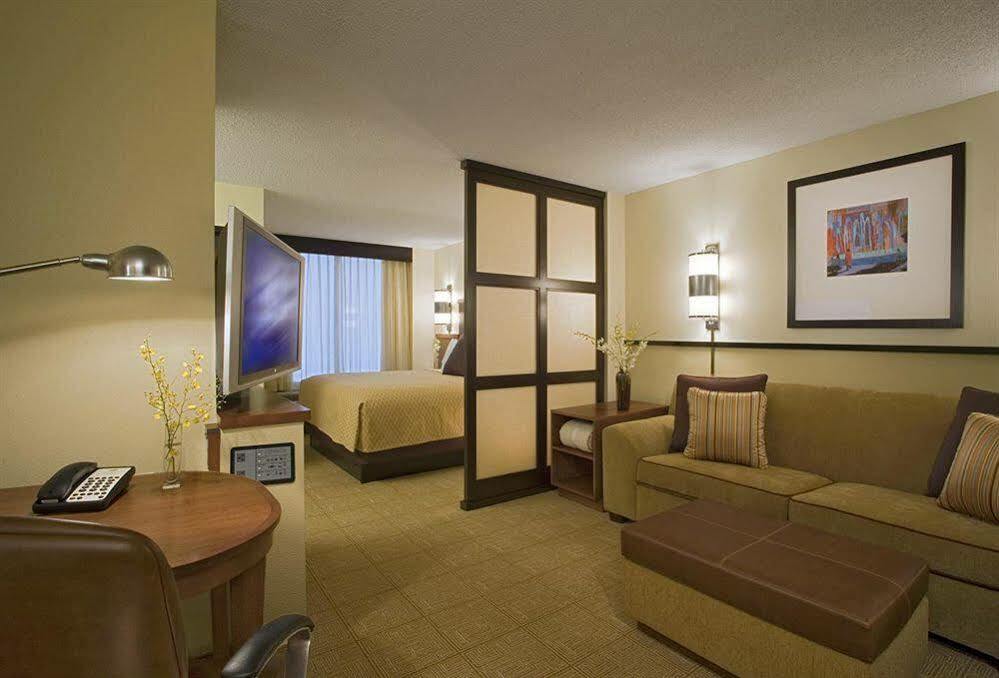 Hyatt Place Albuquerque Uptown Ngoại thất bức ảnh